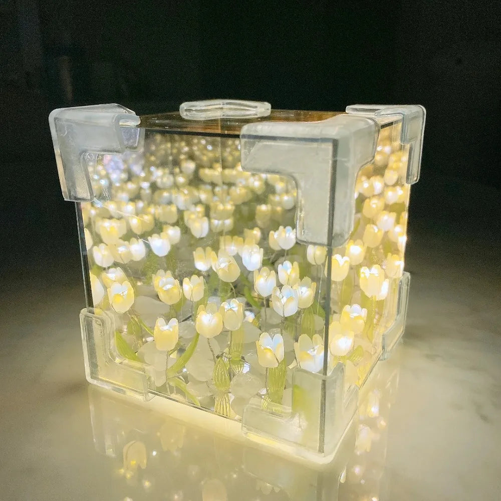 Luminária Tulipas Encantadas – Beleza, Luz e Sofisticação em um Só Produto