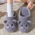 Pantufa Gatinho de Pelúcia – Conforto e Fofura para os Seus Pés