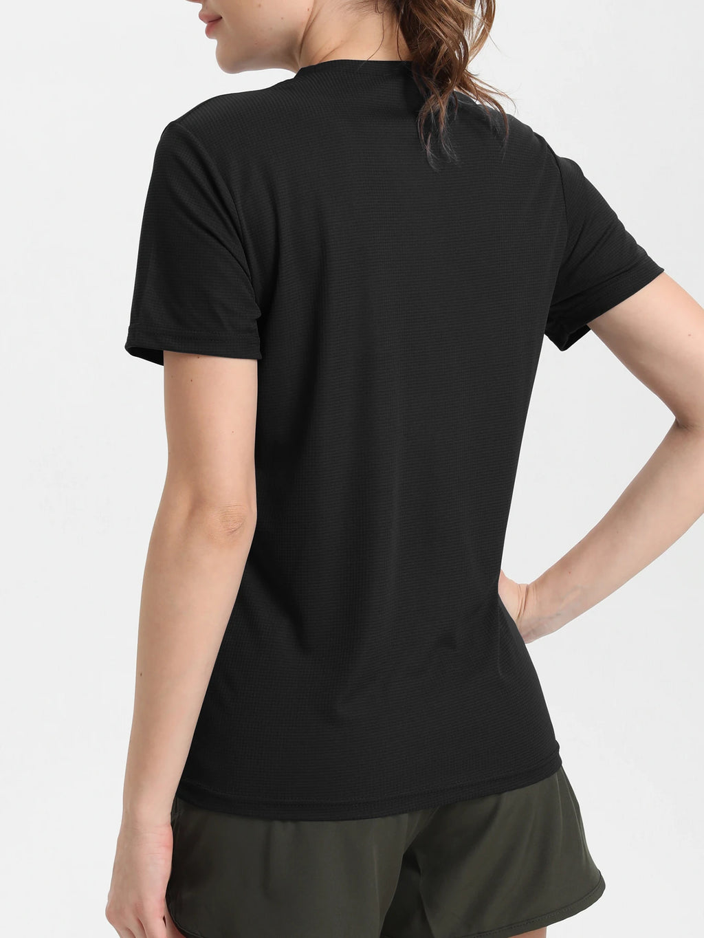 Camiseta esportiva feminina de cor sólida, ultraleve, de secagem rápida, respirável e leve, ideal para corrida e academia.