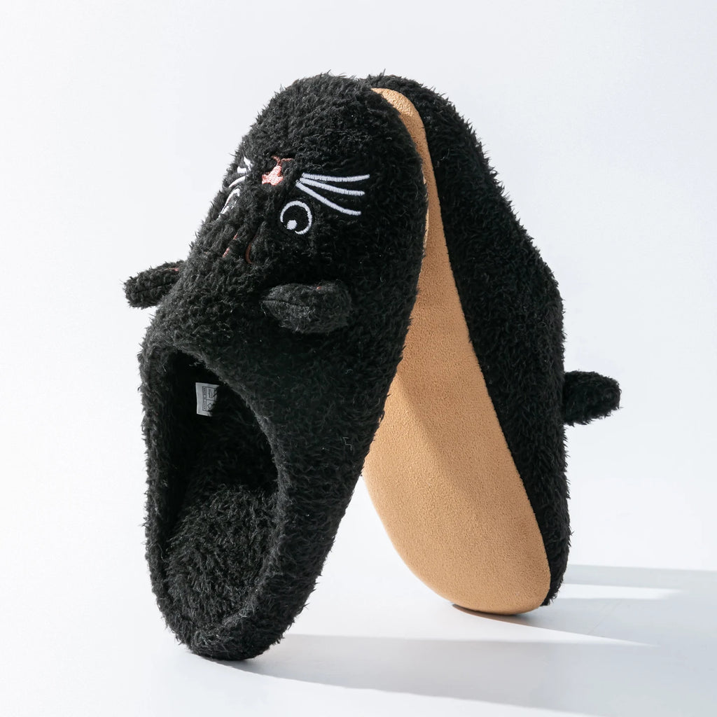 Pantufa Gatinho de Pelúcia – Conforto e Fofura para os Seus Pés