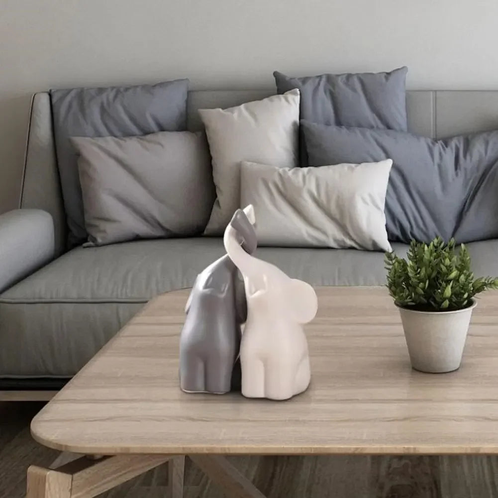 Casal de Elefantes Decorativos Premium – Símbolo de Amor, Prosperidade e Elegância 🐘❤️✨🏡🍀