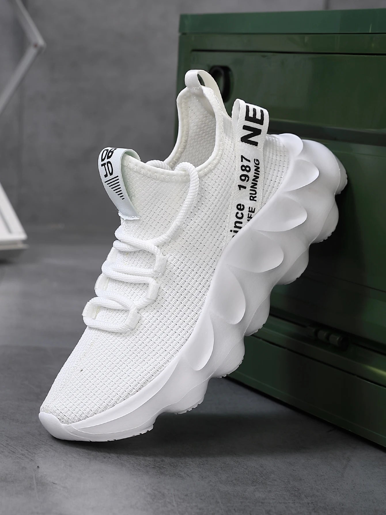 Tênis Masculino Casual Esportivo Premium – Leve, Respirável e Confortável para o Dia a Dia 👟✨🏃‍♂️🔥