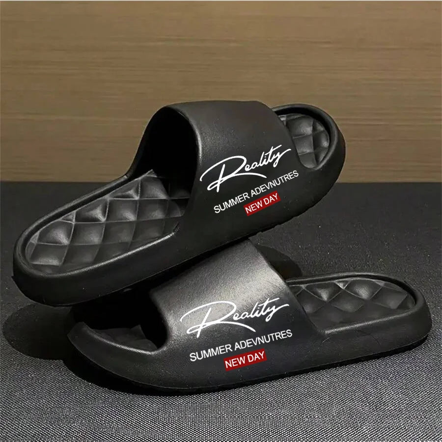 Chinelo masculino de verão em EVA com design inovador, macio e leve, ideal para uso em casa ou ao ar livre.