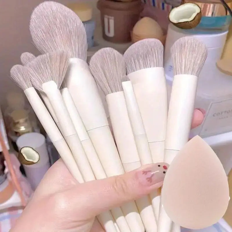 Conjunto de Pincéis de Maquiagem Macios e Fofos Profissionais para Base, Pó e Sombra, Estilo Kabuki