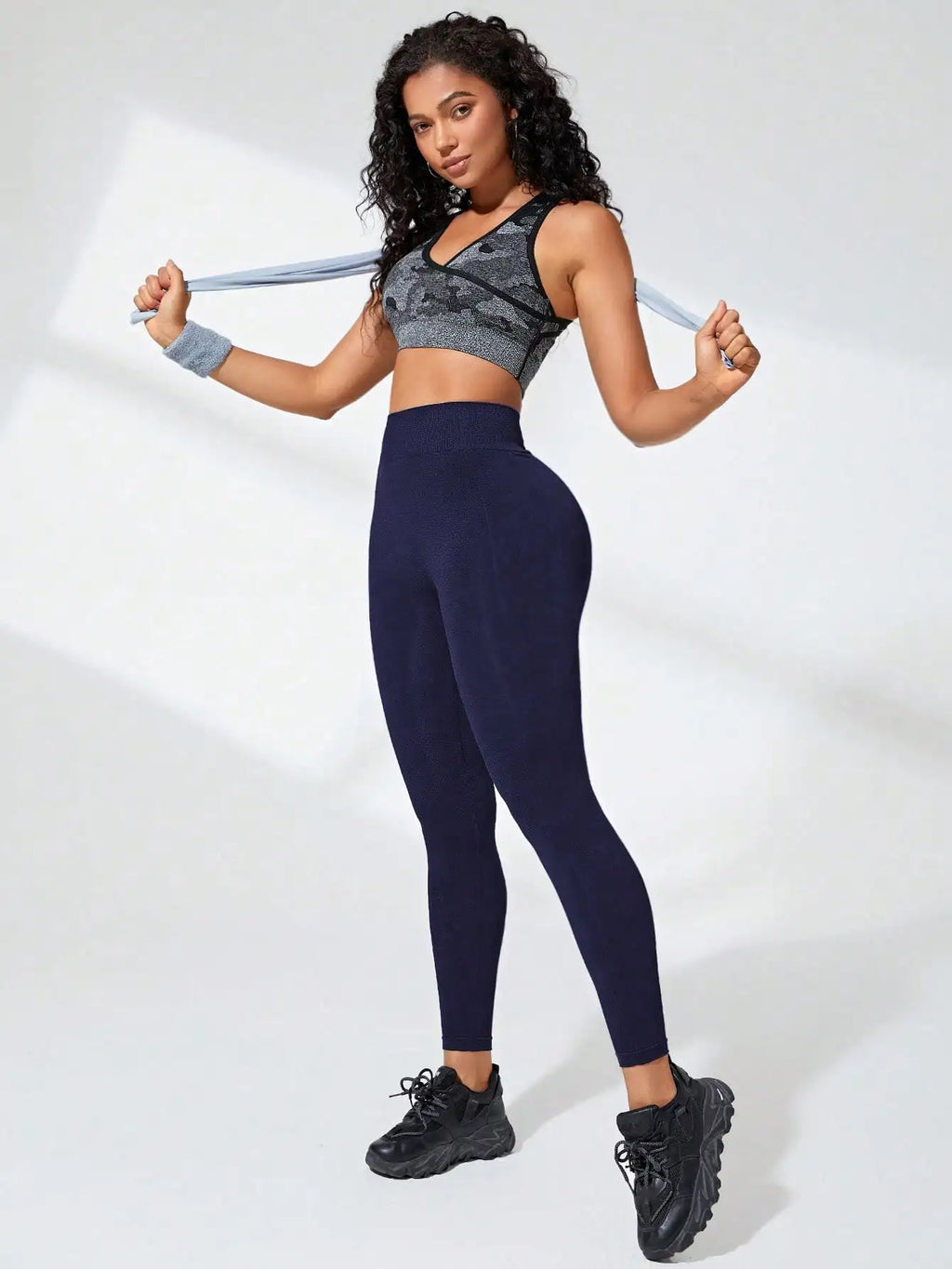 Leggings femininas de cintura alta, macias, com controle abdominal, modeladoras, pretas, para ioga, treino e corrida.