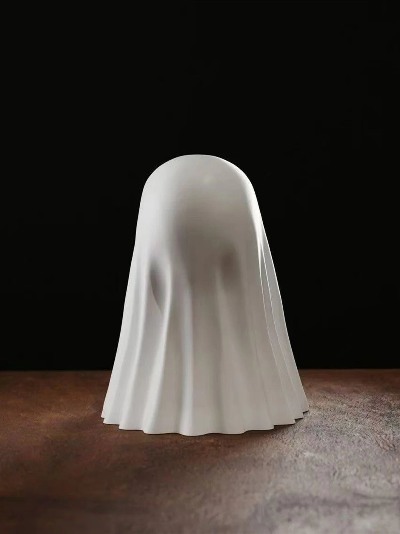 1 estátua de fantasma mostrando o dedo do meio, 7,5 cm, decoração de fantasma
