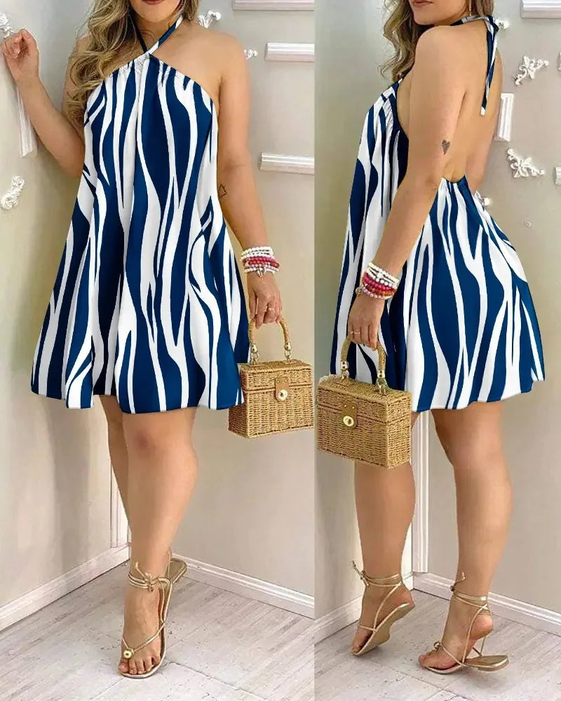 Vestido Boho com Estampa Floral e Decote Halter, Costas Nuas e Alças no Pescoço, Ideal para Primavera/Verão