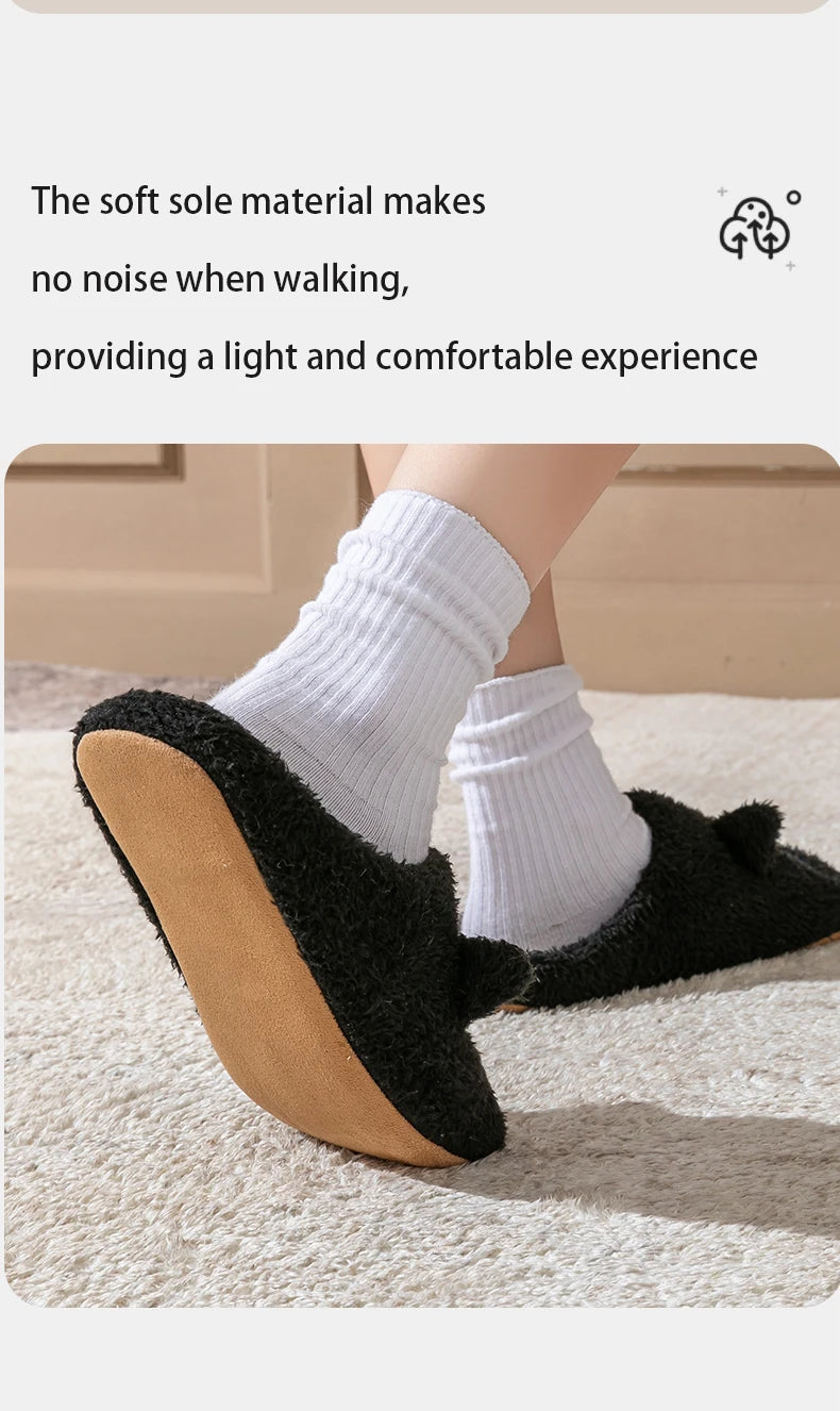 Pantufa Gatinho de Pelúcia – Conforto e Fofura para os Seus Pés