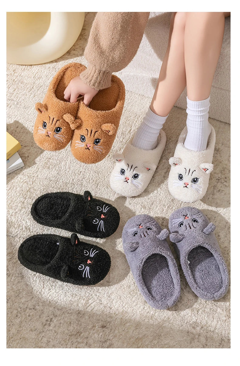 Pantufa Gatinho de Pelúcia – Conforto e Fofura para os Seus Pés