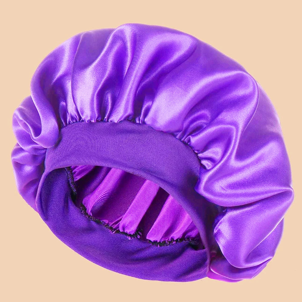 Touca de Banho Feminina de Cetim Lisa com Aba Larga (1 unidade), Ideal para Uso Diário.